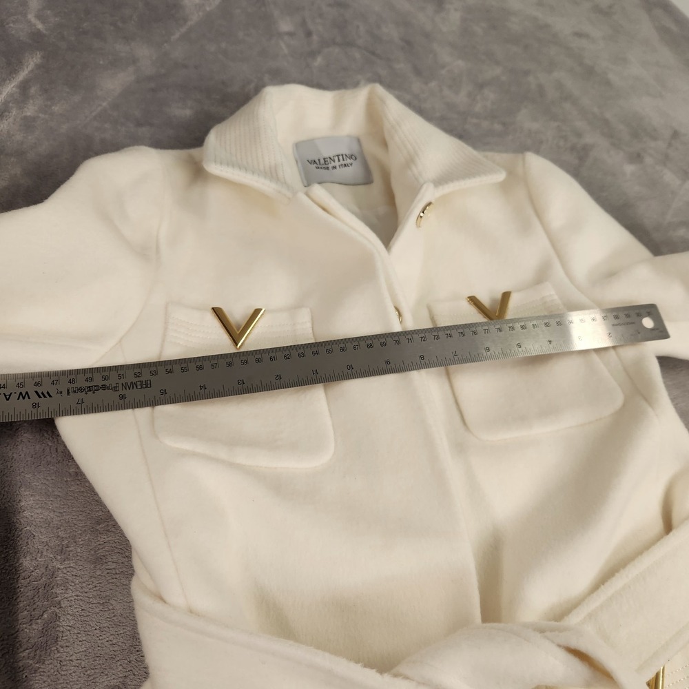 VALENTINO $6,900 Ivory Virgin Wool Silk Belted Long Coat Gold V Pockets size 38 - Picture 7 of 16